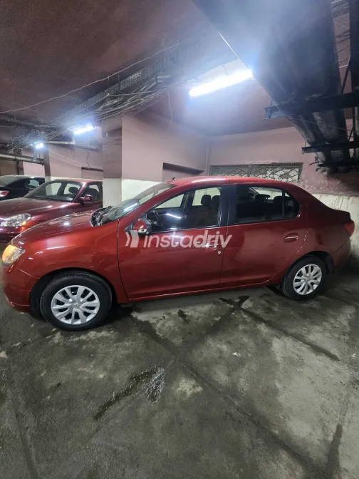 Renault Logan 2017 White Used for Sale - 4