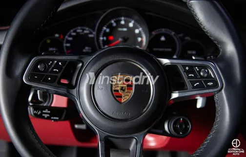 بورش كايين اس 2023 أبيض مستعملة للبيع - 1