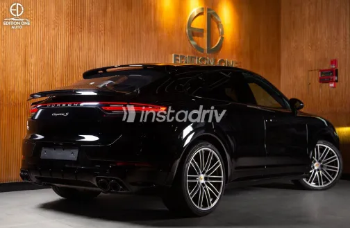 بورش كايين اس 2023 أبيض مستعملة للبيع - 4