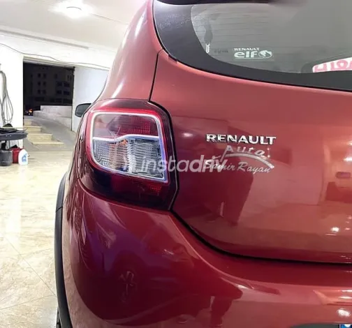 رينو سانديرو 2016 أحمر مستعملة للبيع - 5