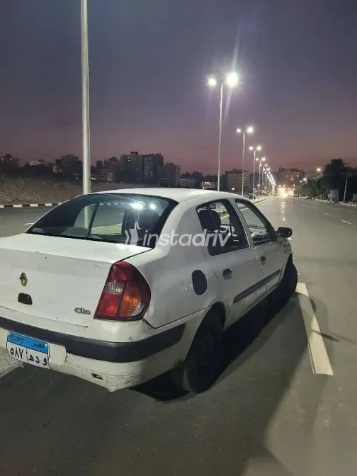 رينو كليو 2004 أبيض مستعملة للبيع - 8