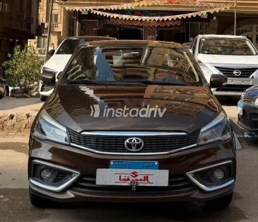 Toyota Belta 2022 Silver Used for Sale - 1