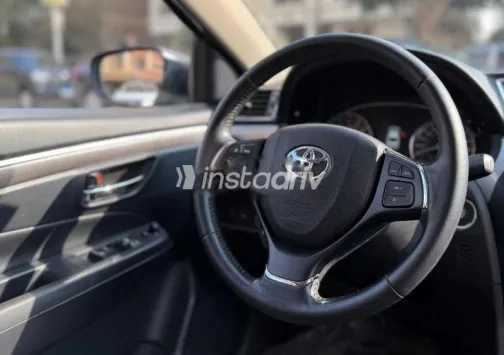 Toyota Belta 2022 Silver Used for Sale - 4