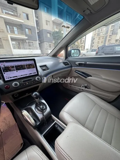 Honda Civic 2010 Gray Used for Sale - 1