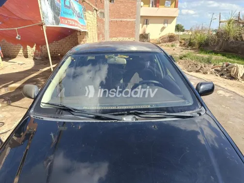 تويوتا كورولا 2005 أسود مستعملة للبيع - 1