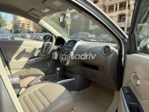 Nissan Sunny 2020 Gray Used for Sale - 5