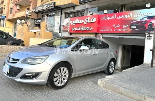 Opel Astra 2013 Silver Used for Sale - 3