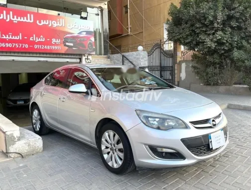 Opel Astra 2013 Silver Used for Sale - 5