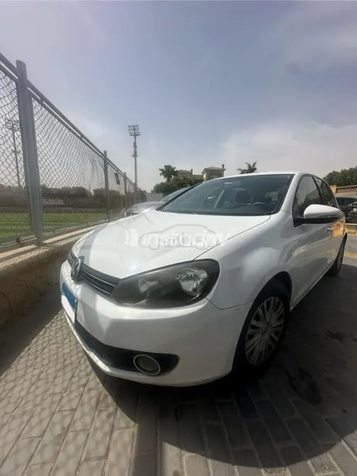 Volkswagen Golf 6 2012 White Used for Sale - 4