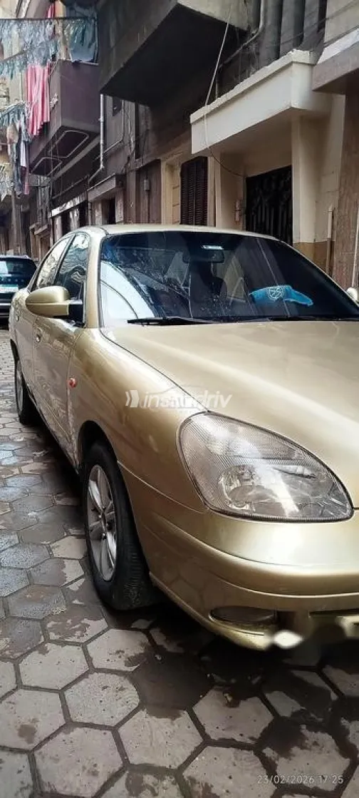 Daewoo Nubira 2 2002 Gold Used for Sale - 2