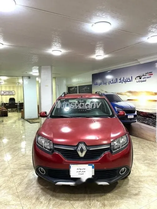 رينو سانديرو  ( ستيب  واى ) 2016 أحمر مستعملة للبيع - 2