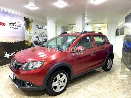 رينو سانديرو  ( ستيب  واى ) 2016 أحمر مستعملة للبيع - 4