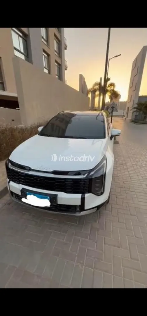 Kia Sportage 2025 White Used for Sale - 3