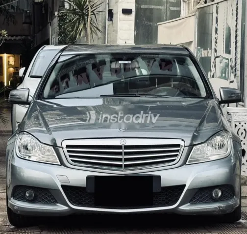 مرسيدس C 180 2013 رمادي مستعملة للبيع - 1