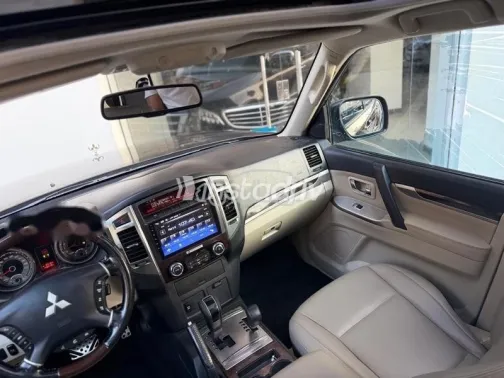 ميتسوبيشي باجيرو 2019 بني مستعملة للبيع - 4