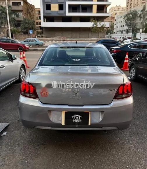 Peugeot 301 2019 Gray Used for Sale - 5