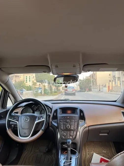 Opel Astra 2013 Black Used for Sale - 7