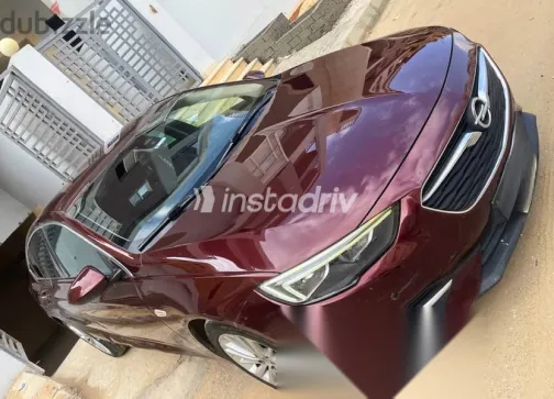 اوبل أنسيجنيا 2019 أحمر مستعملة للبيع - 1