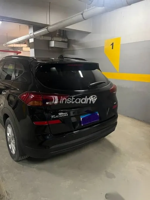 هيونداي توسان 2019 أسود مستعملة للبيع - 2