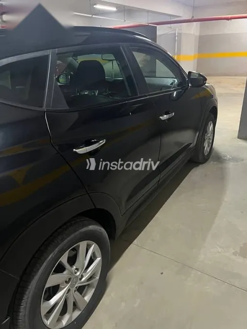 هيونداي توسان 2019 أسود مستعملة للبيع - 3