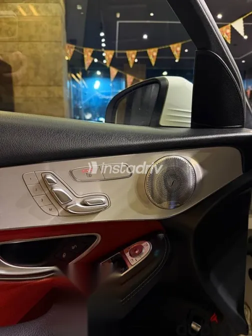 مرسيدس GLC 2022 أبيض مستعملة للبيع - 5