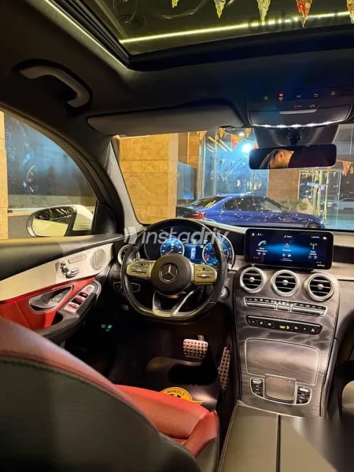 مرسيدس GLC 2022 أبيض مستعملة للبيع - 8