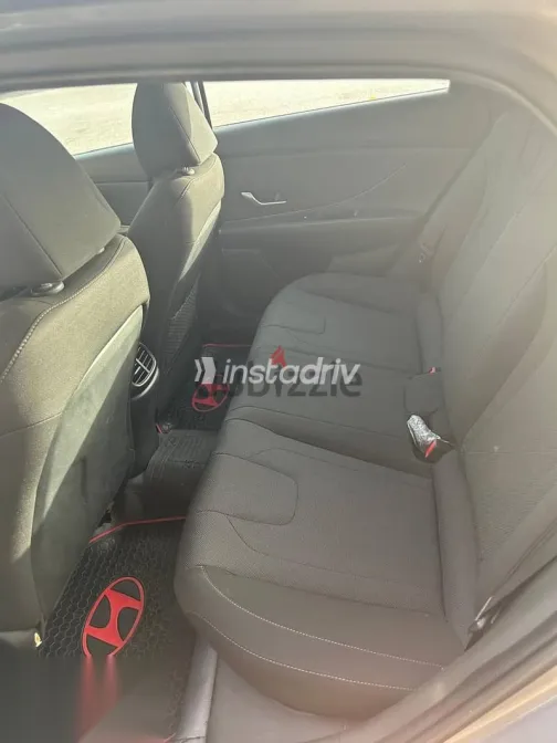 Hyundai Elantra 2021 Silver Used for Sale - 5