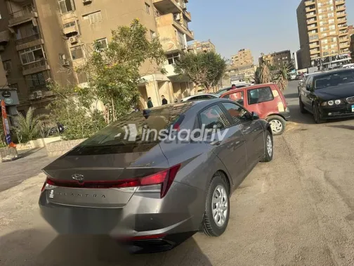 Hyundai Elantra 2021 Silver Used for Sale - 6