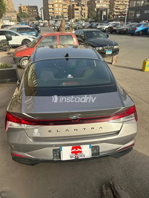 Hyundai Elantra 2021 Silver Used for Sale - 7