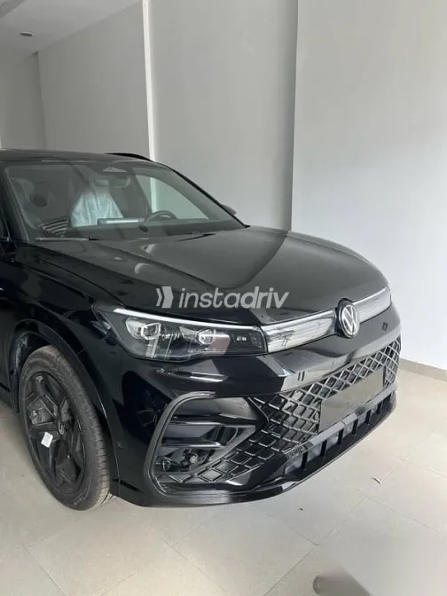 Volkswagen Tiguan 2026 Black New for Sale - 1