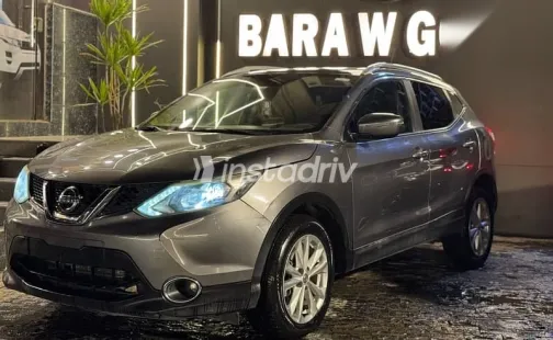 نيسان قشقاي 2017 رمادي مستعملة للبيع - 2