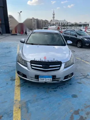 Chevrolet Cruze 2010 Silver Used for Sale
