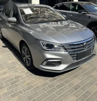 ام جى 5 2026 فضي جديدة للبيع