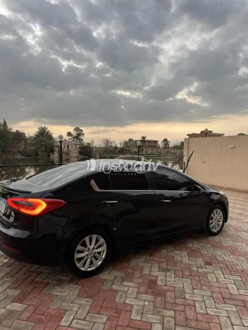 Kia Cerato 2015 Black Used for Sale - 2