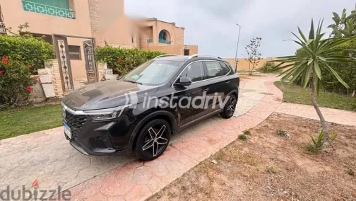 ام جى ار اكس 5 2023 أسود مستعملة للبيع - 3