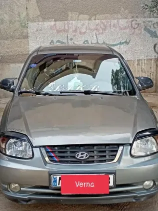 Hyundai Verna 2016 White Used for Sale