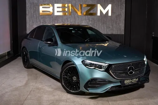 مرسيدس E 300 2024 أزرق غامق مستعملة للبيع - 2