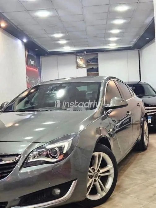 Opel Insignia 2017 Gray Used for Sale - 3