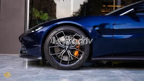 Aston Martin Vantage 2021 Dark Blue Used for Sale - 3