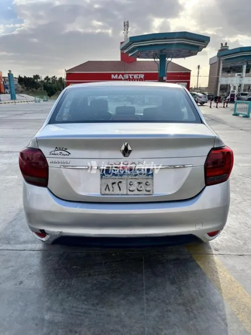 Renault Logan 2020 White Used for Sale - 4