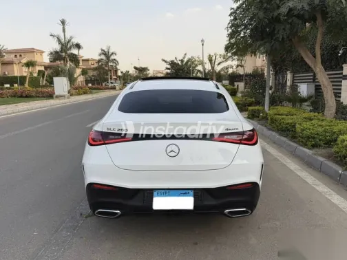 مرسيدس GLC 2024 أبيض مستعملة للبيع - 6