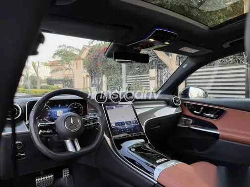 مرسيدس GLC 2024 أبيض مستعملة للبيع - 7