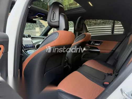 مرسيدس GLC 2024 أبيض مستعملة للبيع - 9