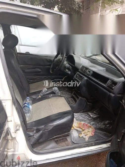 فورد فيستا 1996 فضي مستعملة للبيع - 5