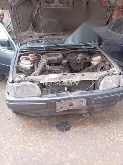 فورد فيستا 1996 فضي مستعملة للبيع - 7