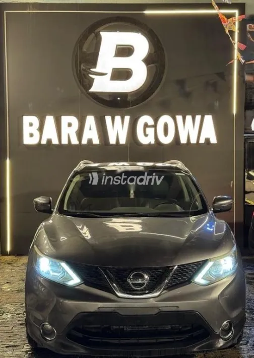 نيسان قشقاي 2017 رمادي مستعملة للبيع - 1