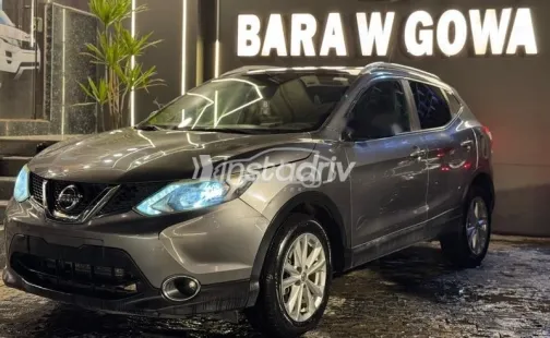 نيسان قشقاي 2017 رمادي مستعملة للبيع - 2