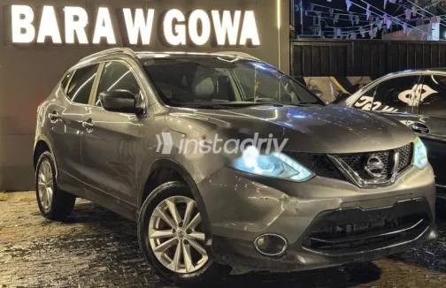 نيسان قشقاي 2017 رمادي مستعملة للبيع - 3