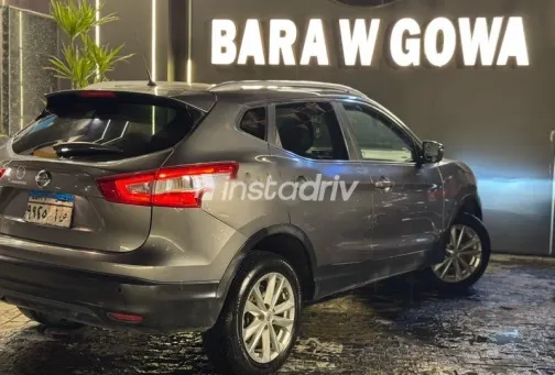 نيسان قشقاي 2017 رمادي مستعملة للبيع - 4