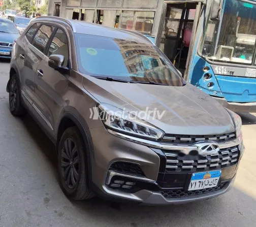 شيرى 8  تيجو 2025 أبيض مستعملة للبيع - 2